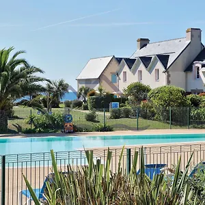 Appartement Localise - A05 - Plain-pied Avec Petite Vue Donnant Sur La Piscine Et Le Jardin - Grande Salle De Bain - Wifi Inclus - Draps Inclus - Animaux Bienvenus - Parking Gratuit, Guilvinec